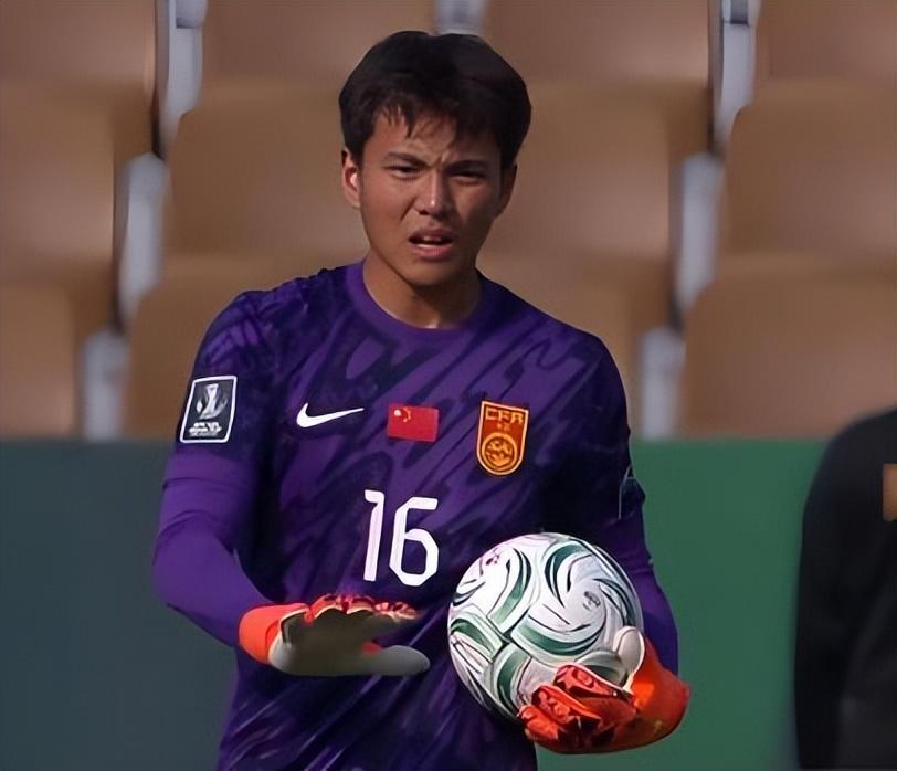 MK体育官方网站-他是跟李昊齐名的中国门将，刚出道就加盟拜仁，如今却销声匿迹